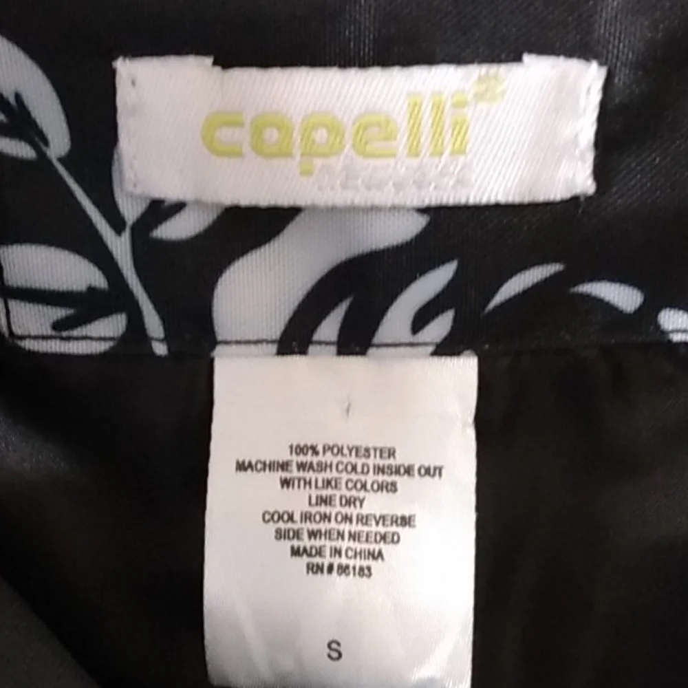 CAPELLI NEW YORK FLORAL SHORT COAT SIZE SMALL